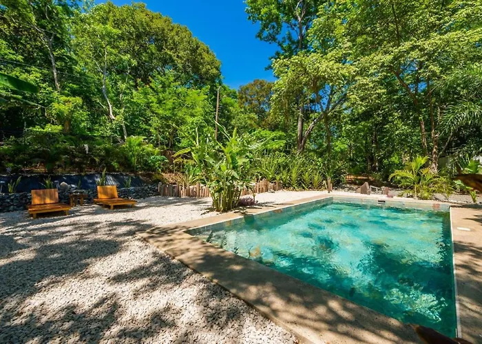 Cabinas De Lou Eco Tamarindo Santa Rosa (Tamarindo)