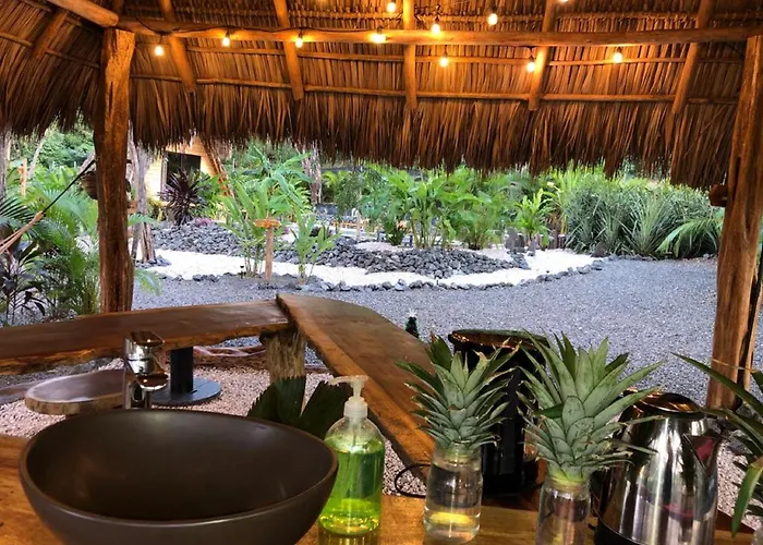 Cabinas De Lou Eco Tamarindo Santa Rosa (Tamarindo)