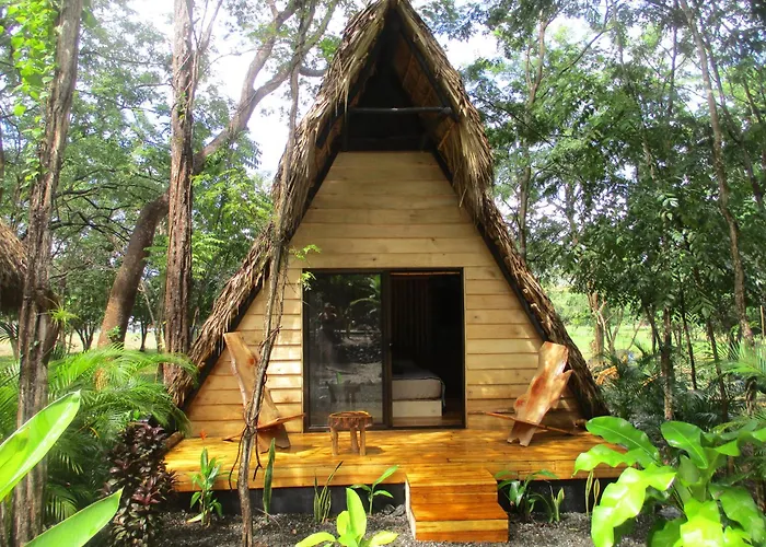 Cabinas De Lou Eco Tamarindo * Santa Rosa (Tamarindo)