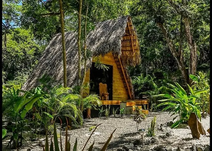 Luxury tent Cabinas De Lou Eco Tamarindo
